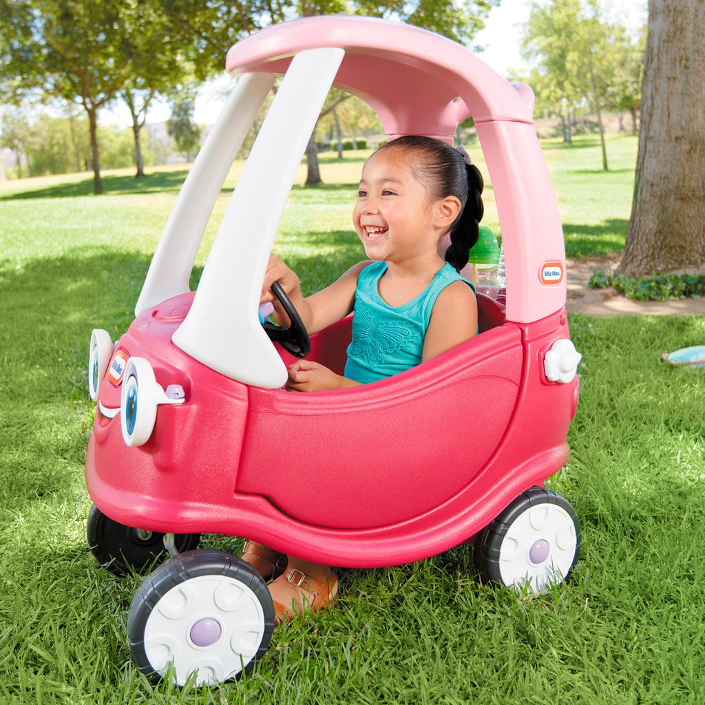 Princess Cozy Coupe - Princess-Themed Coupe with Removable Floorboard