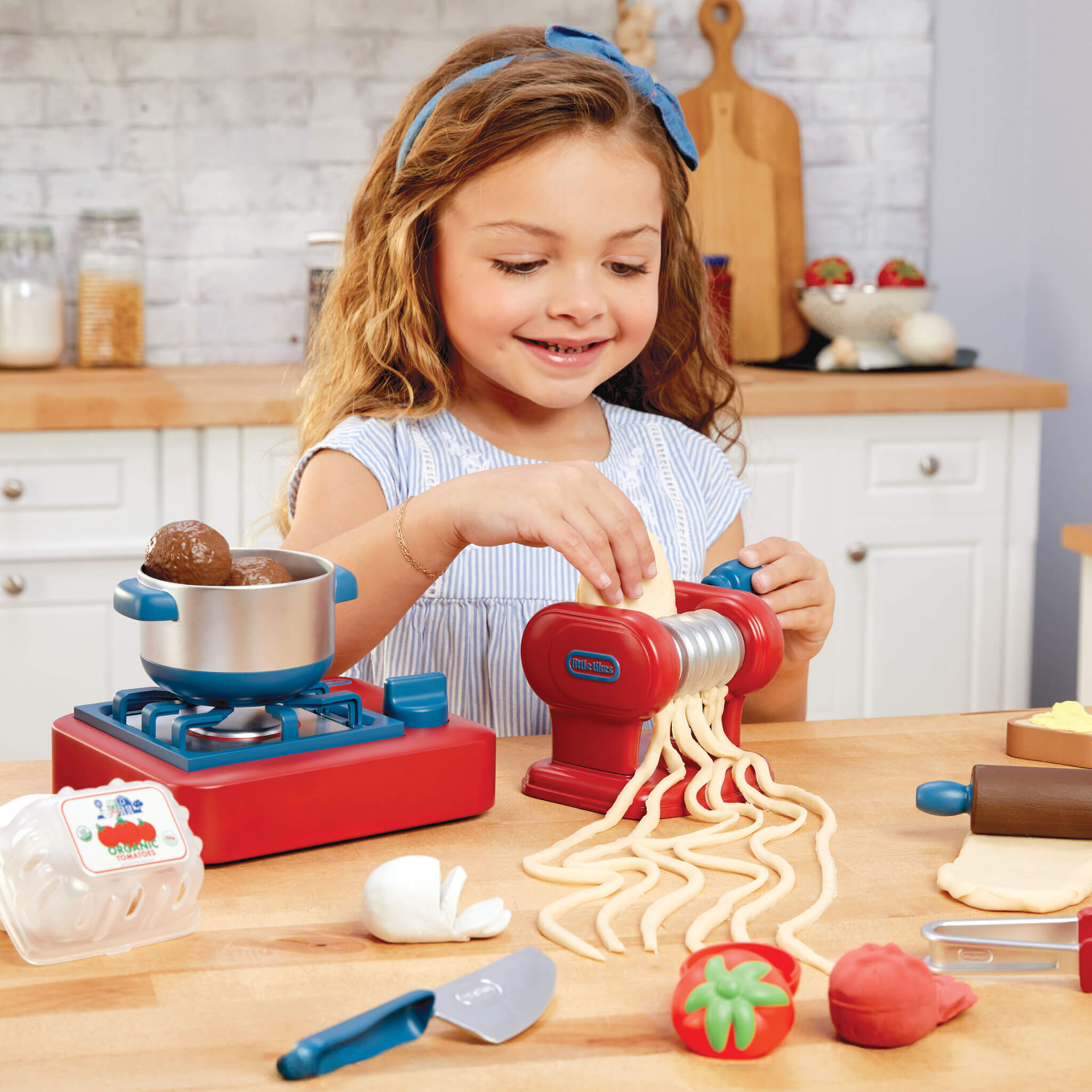 Creative Chefs Italian Restaurant Kit - Italian Cooking Kit with Reusable Ingredients