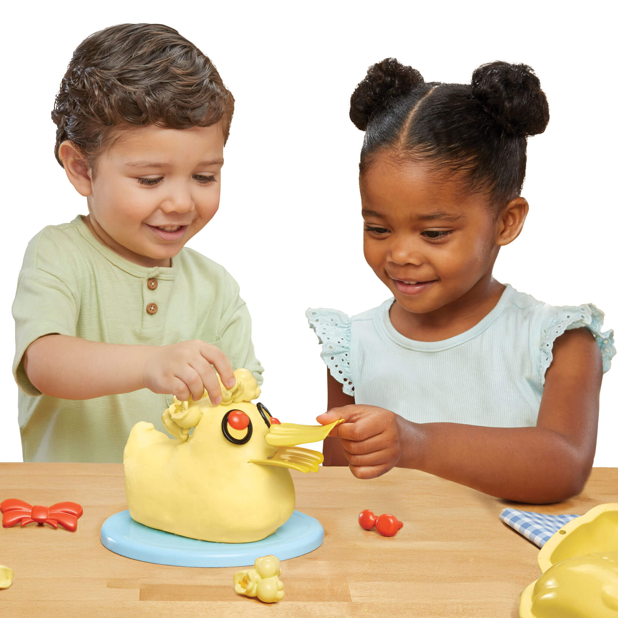 Creative Chefs Bluey - Duck Cake Kit - Bluey Duck Cake Set with Reusable Make-It Mix