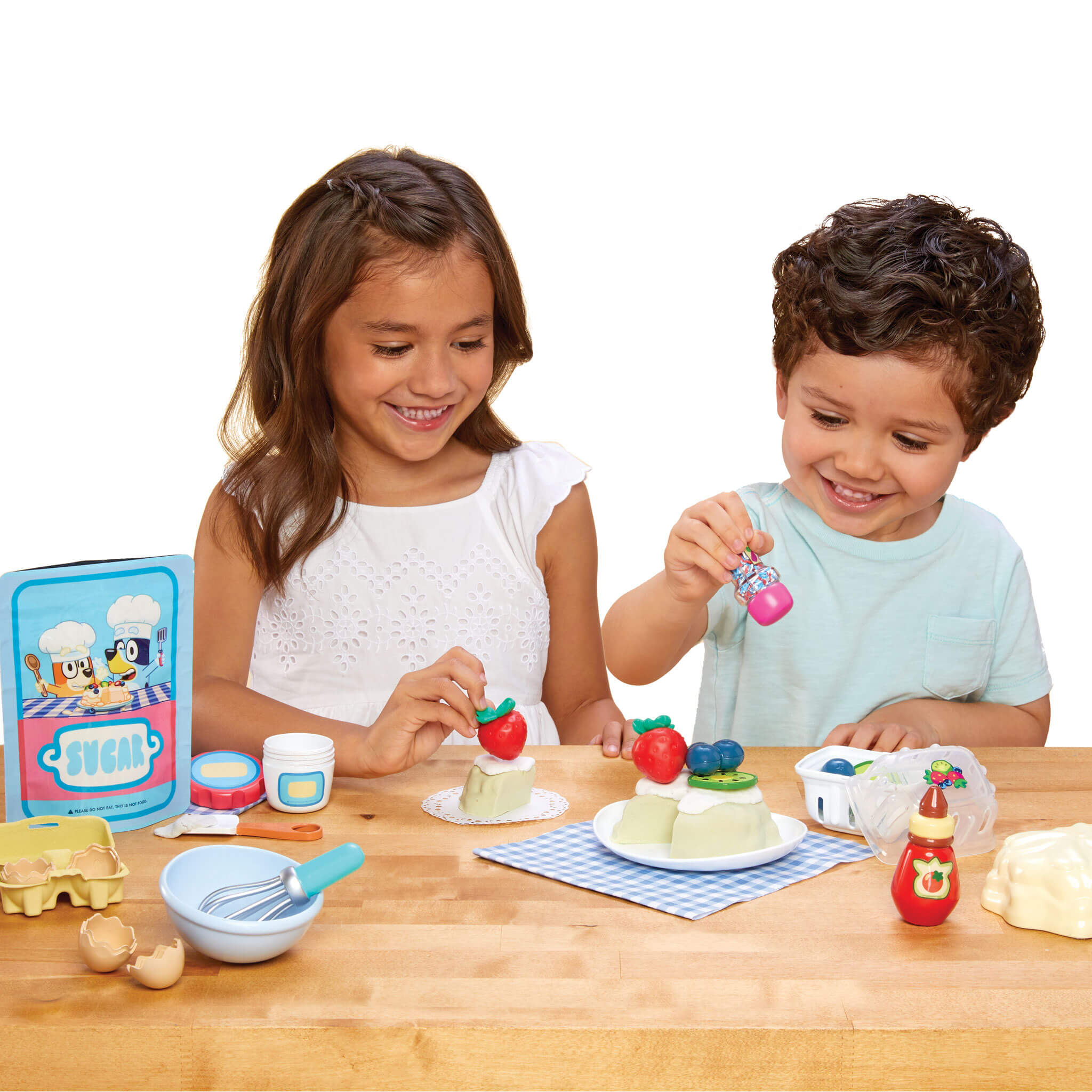 Creative Chefs Bluey - Pavlova Kit - Bluey Pavlova Playset with Food and Utensils